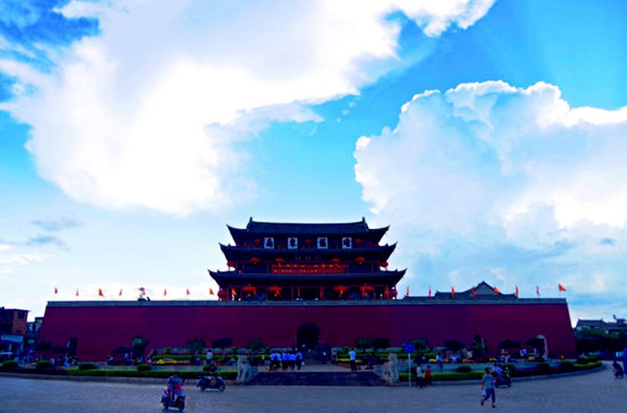 Jianshui Upland Internation Youth Hostel Exterior photo